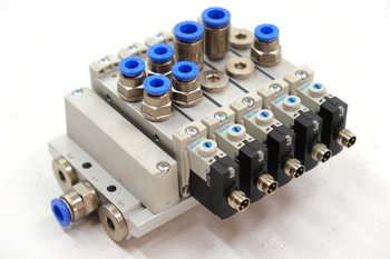 Festo VUVG-L14-M52-AT-G18-1P3 (566499) 5 x Solenoid valve, valve terminal