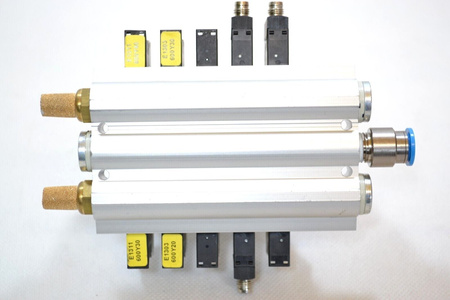 Festo VUVG-L14-P53C-ZT-G18-1P3 x 3 Stk + VUVG-L14-P53C-T-G18-1P3 x 2 Stk + VA...