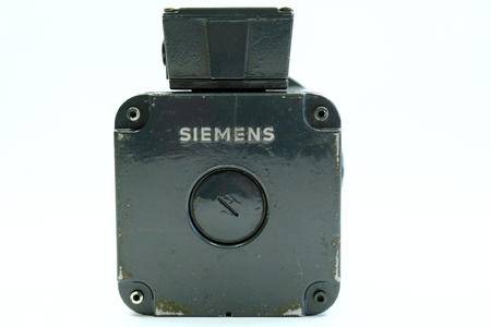 Siemens 1FT5073-0AF01-2-Z Z=K18, K93 Servo Motor AC Feed Motor