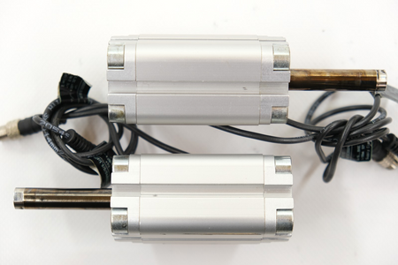 Festo ADVU-20-40-P-A (156520) Satz mit 2 Kompaktzylinder