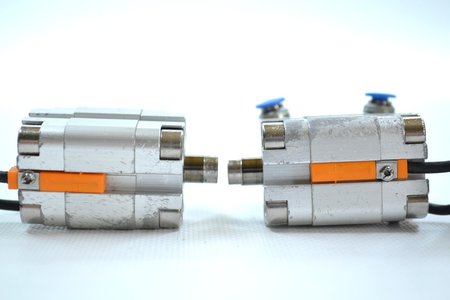 Festo ADVU-16-5-P-A (156507) Satz mit 2 Kompaktzylinder