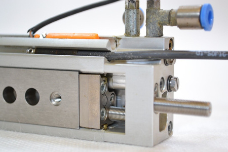 Festo DGSL-6-10-PA (543916) Mini Slide Cylinder + 2 x Näherungssensoren