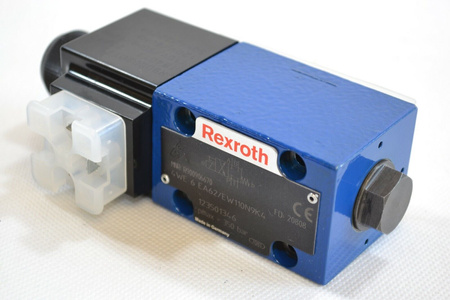 Rexroth 4WE6EA62/EW110N9K4 R900906670 Directional spool valve Directional valve Hydraulics