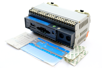 Moeller PS3-DC, V1.7 Programmierbare Steuerung Programmable Controller