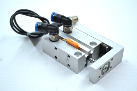 Festo SLS-6-10-P-A (170486) Mini prowadnica+ 2 czujniki zbliżeniowe