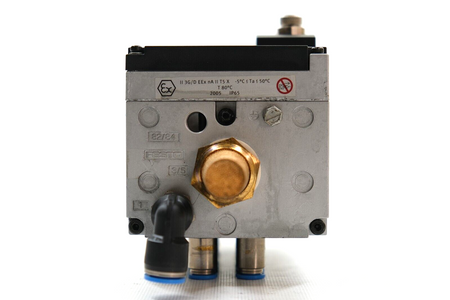 Festo CPV14-GE-FB-8 (18262) + 8 x CPV14-M1H-5LS-1/8 (161360) + CPV-14-VI (18210)