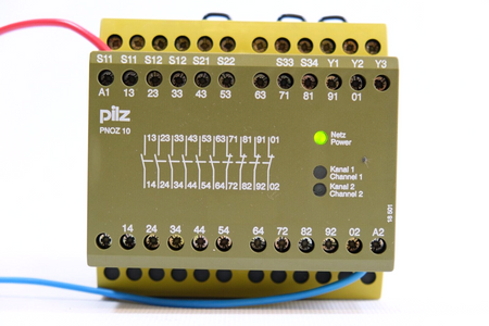 Pilz PNOZ 10 24VDC 6S4Ö (774009) Safety relay