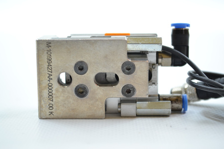 Festo SLT-6-10-P-A (170549) Mini prowadnica+ czujnik zbliżeniowy