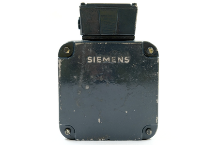 Siemens 1FT5073-0AF01-2 -Z Z=K18, K93 AC-VSA-Motor AC Feed Motor Synchronmotor