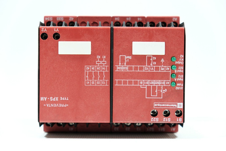 Telemecanique XPSAM5140 Przekaźnik bezpieczeństwa