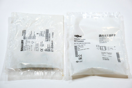 Balluff Balluff BES0068 / BES M12MI-PSC40B-S04G x 2 Stück Induktive Sensor NEU!