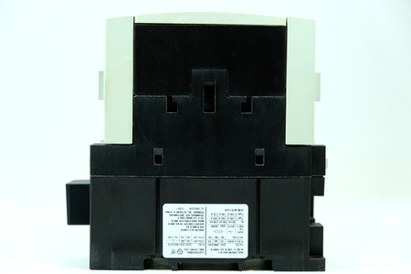 Siemens 3RT1046-1BB40 AC-3 95A 45kW Power Contactor