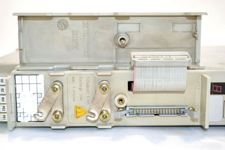 Siemens 6SC6110-3AA00 Simodrive Vorschubmodul