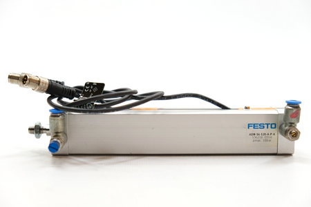 Festo ADN-16-120-A-P-A (536218) Kompaktzylinder + 2 Näherungssensoren