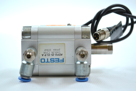 Festo ADVU-25-15-P-A (156524) Compact cylinder + proximity sensor