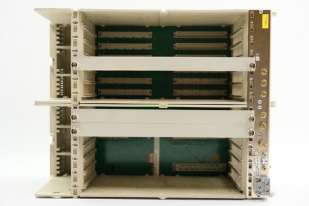 Siemens 6FC5101-0AA01-0AA0 estand: A Sinumerik Zentralgerät Central device