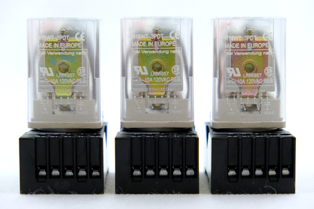 LA TELE RT2.3.024L R15WT 3PDT Impulse relay set of 3 pieces