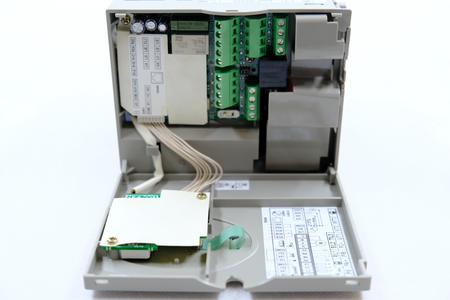 Telemecanique Altivar ATV31H037N4 Frequenzumrichter Frequency Converter