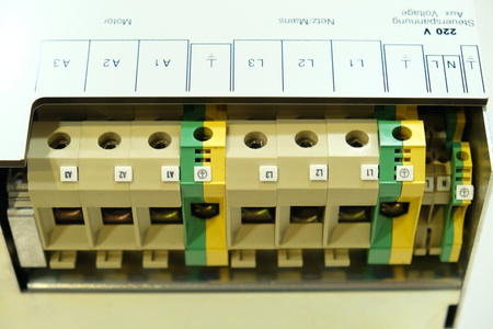 Indramat RAC3.5-150-460-A00-Z1-220 AC MAINSPINDLE DRIVE