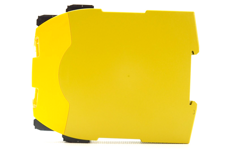 Pilz PNOZ s7.2 C 24VDC 4 n/o 1 n/c expand (751177) Expansion Module