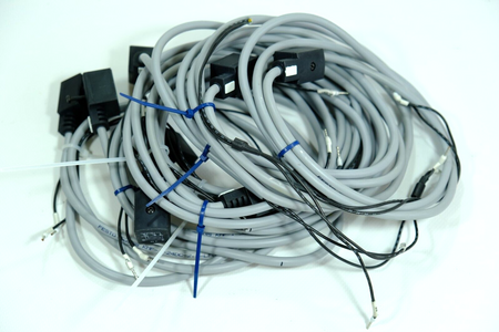 Festo VDMA 24345-C-1 + MFH-5/3G-D-1-C Zawór elektromagnetyczny x 4 Sztuki