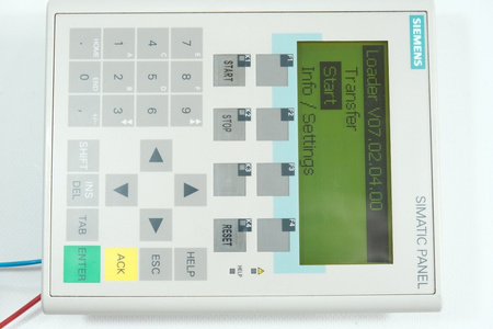 Siemens 6AV6641-0CA01-0AX1 SIMATIC OP 77B Bedienpanel