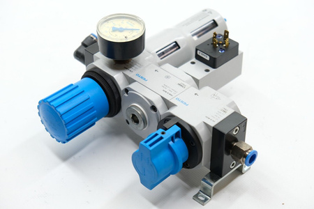 Festo LFR-D-MIDI + FRM-D-MIDI + PEV-1/4-B-OD + HE-D-MIDI Filter regulator