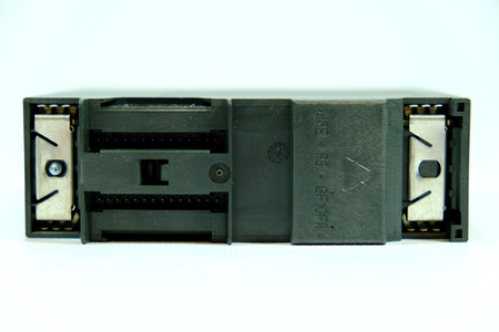 Siemens 6ES7 321-7BH01-0AB0 | 6ES7321-7BH01-0AB0 SIMATIC S7-300 moduł wyjściowy