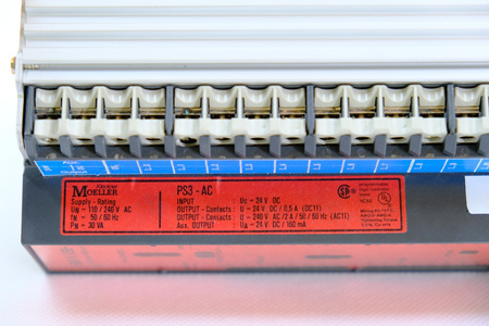 Moeller PS3-AC, V1.7 Programmierbare Steuerung Programmable Controller