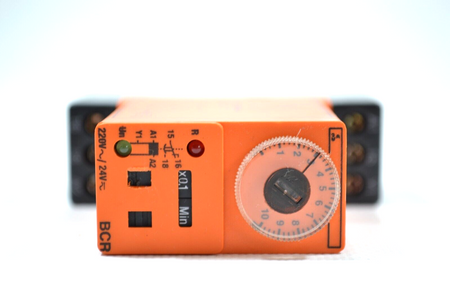 SYRELEC BCR Zeitschaltrelais