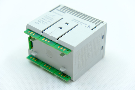 Siemens TXM1.6R Moduł przekaźnikowy, Relay Output Module