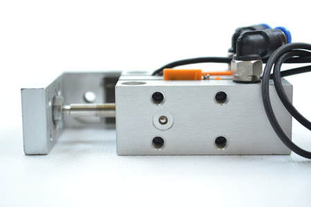 Festo SLS-10-15-P-A (170493) Mini prowadnica+ 2 czujniki zbliżeniowe