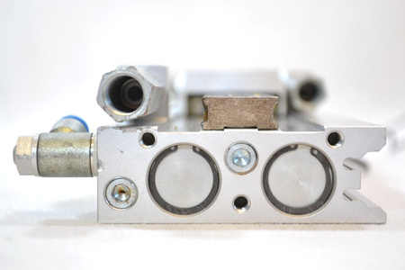 Festo SLT-20-150-A-CC-B (197908) Mini Slide Cylinder + 2 x Näherungssensoren