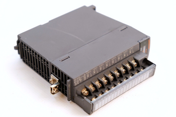 Mitsubishi Q68DAIN Analog Output Module