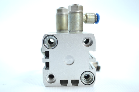 Festo ADN-32-15-I-P-A (536280) Compact cylinder + 2 proximity sensors