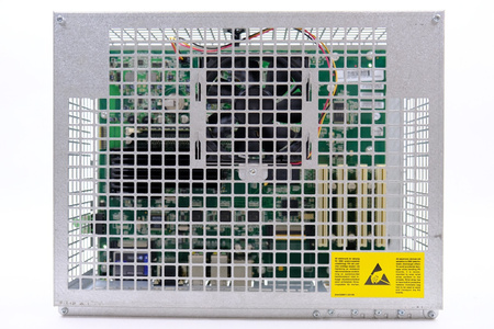 ABB Robotics 3HAC025097-001/13, 3HAC026611-001 Główna jednostka komputerowa