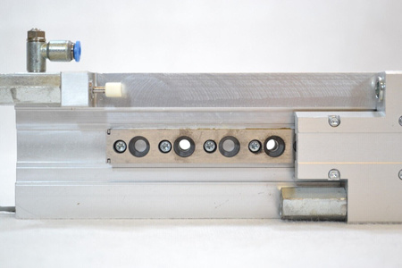 Festo SLT-16-125-A-CC-B (197900) Mini Slide Cylinder + 2 x proximity sensors