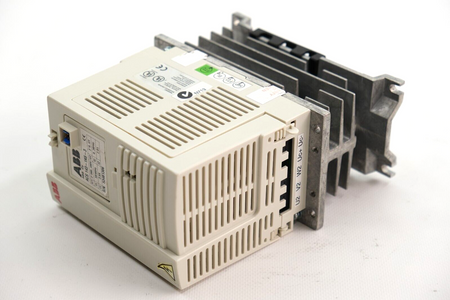 ABB ACS 143-1K6-3 Frequency Converter Inverter