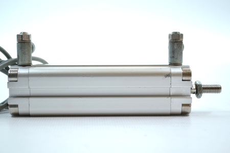 Festo ADVU-12-70-A-P-A (156040) Compact cylinder + 2 proximity sensors