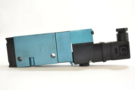 MAC Valves 811C-PP-111JB-155 Solenoid Valve Solenoid Valve NEW! NEW!