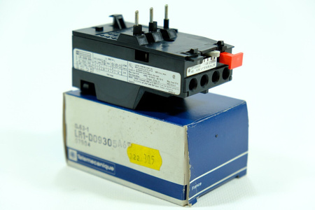 Telemecanique LR1-D09305 65A Overload Relay NEW!