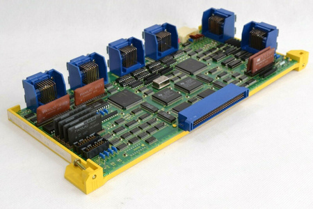 Fanuc A16B-2200-0390 / 11B S-AXES 3/4 Axis Board 861243