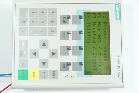 Siemens 6AV6641-0CA01-0AX1 SIMATIC OP 77B Operator Panel