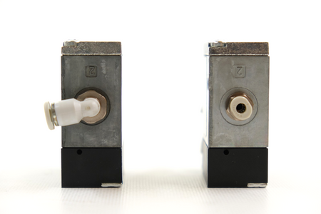 Aventics 5710200100 3/2-Wegeventil Satz mit 2 Directional valve Set of 2