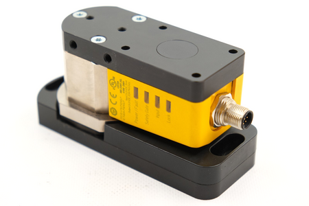 Pilz PSEN sl-0.5p 2.2 switch + PSEN sl-0.5 2.1 actuator (570512 + 570521)