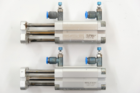 Festo ADVUL-20-40-P-A (156864) Komplet 2 siłowników kompaktowych