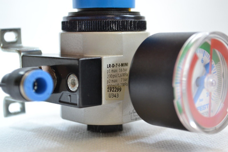 Festo LR-D-7-I-MINI Pressure regulator