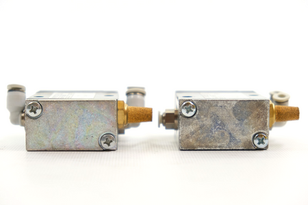 Aventics 5710200100 3/2-Zawór kierunkowy 2 sztuki 