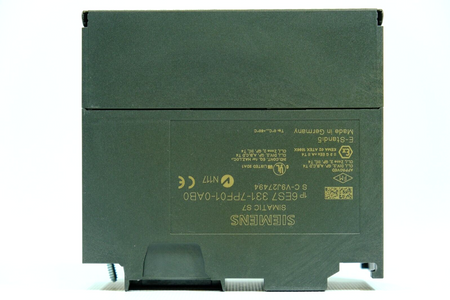 Siemens 6ES7 331-7PF01-0AB0 | 6ES7331-7PF01-0AB0 SIMATIC S7-300 Moduł wejściowy
