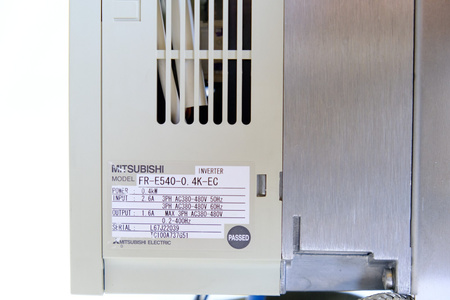 Mitsubishi FR-E540-0.4K-EC + FFR-E540-4,5A-SF1 Frequenzumrichter